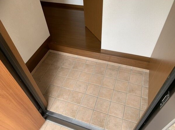 ワンダースクエア赤池ⅡＥの玄関