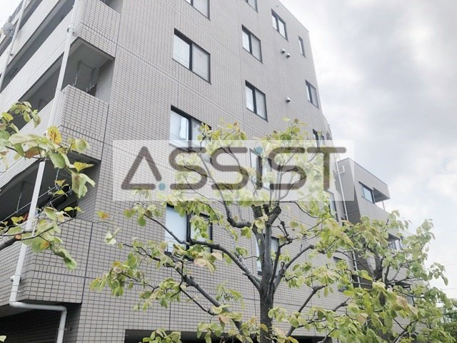 サンコートマンションの外観