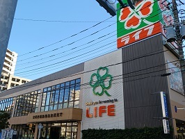 アルモニ～Ｔ＆Ｍの周辺
