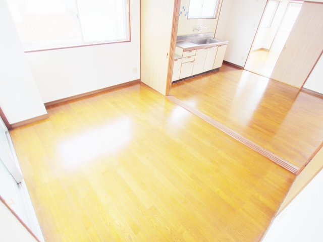 ツインビルの内装