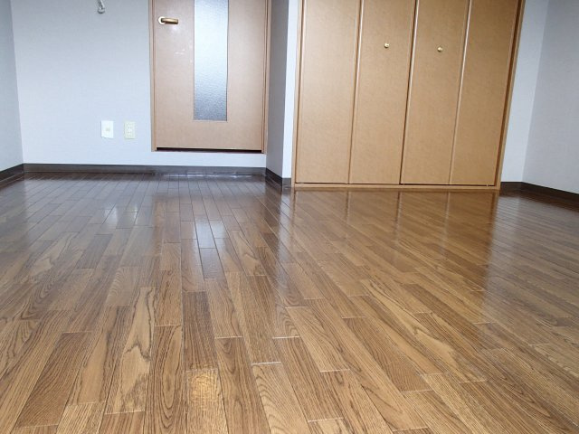 【洋室】 | サンピリア小阪 | きれいな洋室です