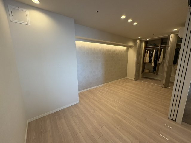 WコンフォートタワーズWESTの洋室