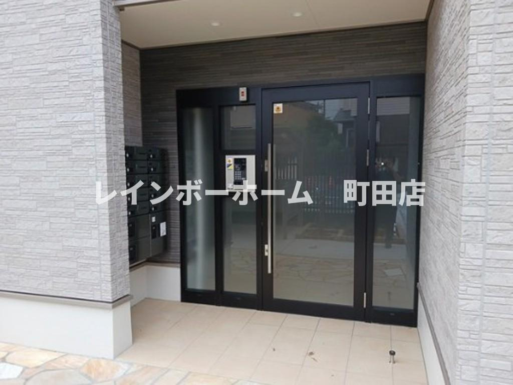 グローブレジデンス2※初期費用分割あと払いサービス利用可能物件のエントランス