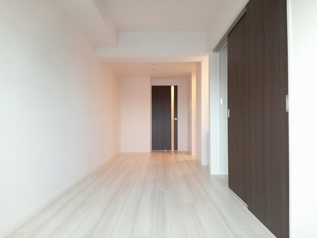 川崎市多摩区登戸の賃貸マンションの洋室