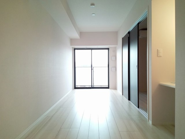川崎市多摩区登戸の賃貸マンションの居間・リビング