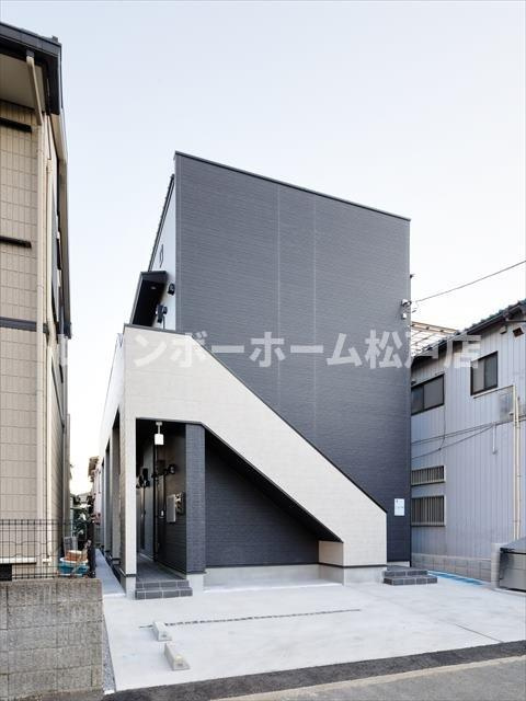 ラ・フロレゾン草加