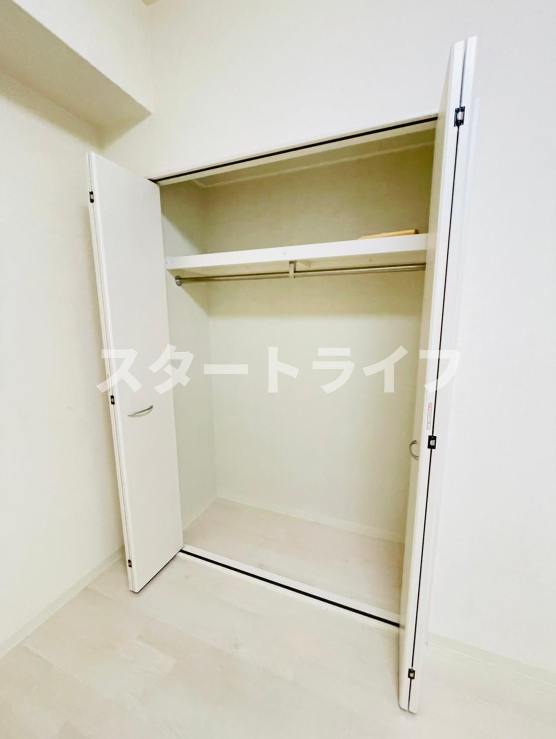 大阪市淀川区東三国３丁目の賃貸マンションの収納