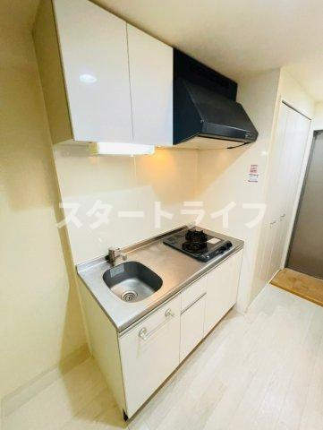 大阪市淀川区東三国３丁目の賃貸マンションのキッチン