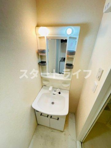 大阪市淀川区東三国３丁目の賃貸マンションの洗面所