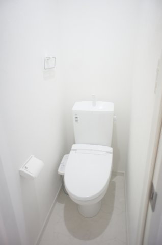 【トイレ】 | ニューステージ船橋 | コンパクトで使いやすいトイレです