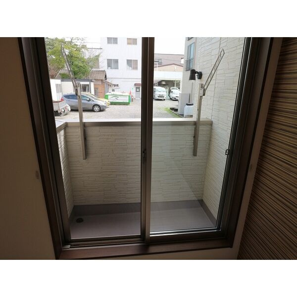 GRANDTIC大曽根　名古屋市賃貸　仲介手数料無料のバルコニー