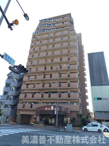 ６７２７３　ライオンズマンション柳ケ瀬の外観