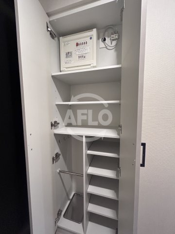 バウスフラッツ新大阪の収納|バウスフラッツ新大阪　シューズボックス