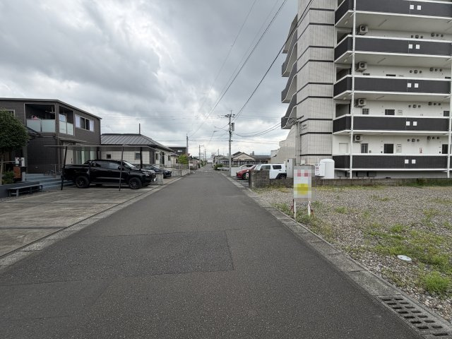 【前面道路含む現地写真】 | 下川東1丁目 1,200万円