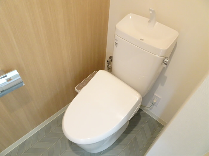 レジ東郷のトイレ|ゆったりとした空間のトイレです