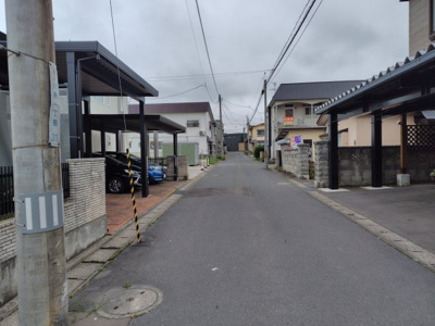 【前面道路含む現地写真】 | 弘前市城南三丁目・土地物件