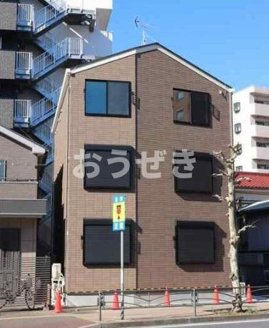 エミール生麦の外観