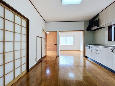 【居間・リビング】 | 福原町7番4戸建
