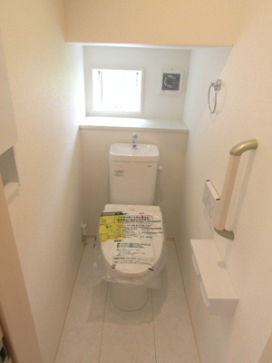 【トイレ】 | ブルーミングガーデン甲斐市万才　2号棟 | トイレも気になるポイント