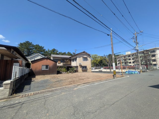 一枝一丁目6番6号（C-9）の前面道路含む現地写真
