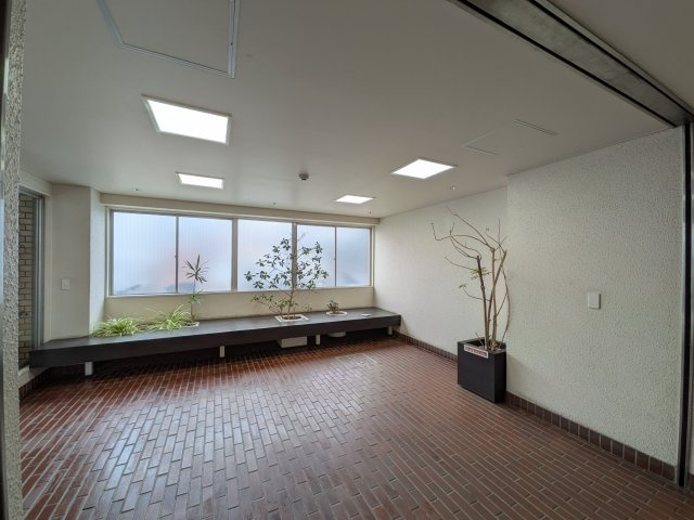 パークサイド南大井のロビー|落ち着いたロビーです
