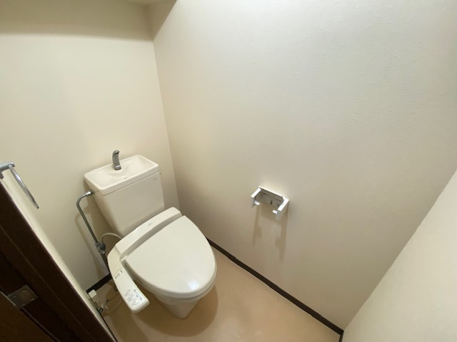 川崎市高津区久地４丁目の賃貸マンションのトイレ|他の部屋の写真です。