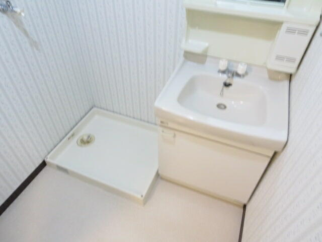 川崎市高津区久地４丁目の賃貸マンションの洗面所|他の部屋の写真です。