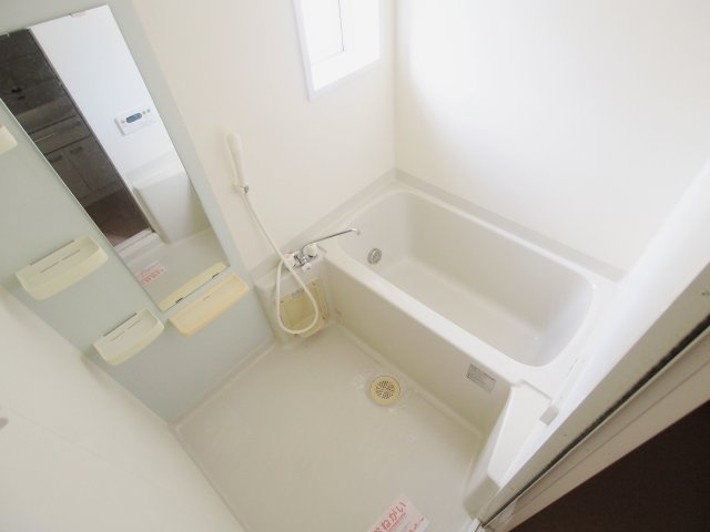 ベルベアーノBの浴室
