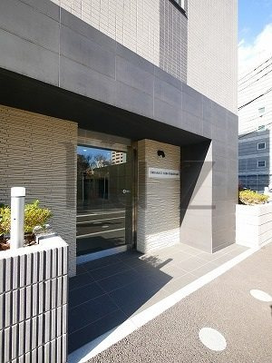 アーバネージュ新横浜のエントランス