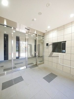 アーバネージュ新横浜のエントランス