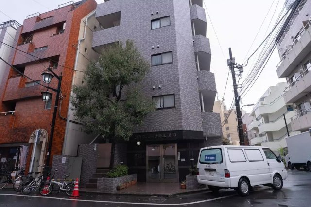 AP1215 スカイコート新宿第10 304