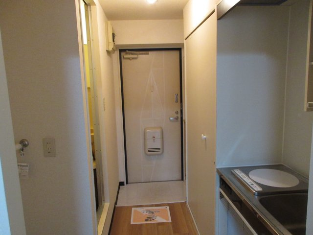 ル・ビラージュ日吉の玄関|別部屋の参考写真になります