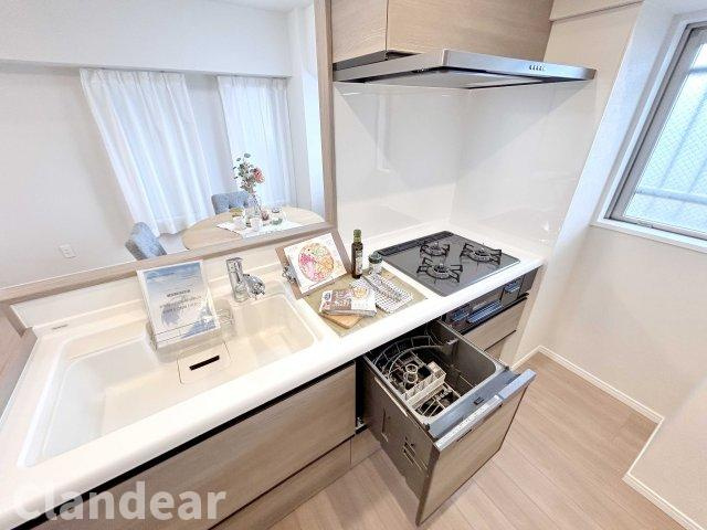 ヴェルデゾーナ新八柱の内観：施工例|※【施工例】内装イメージ写真です。色・サイズなど実際と異なる場合がございます