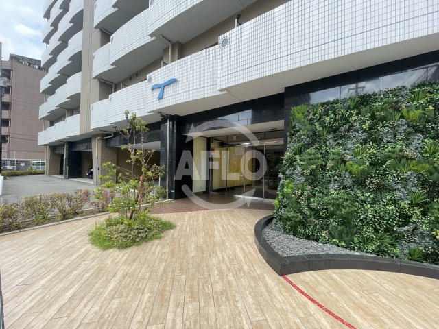 セスト新大阪のエントランス|SEST新大阪　エントランス
