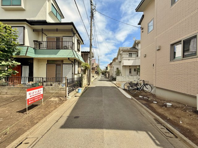 小平市上水南町1丁目 限定1区画の前面道路含む現地写真|建築条件ございません♪♪
お好きなハウスメーカーで理想の邸宅を自由に描くことができます　
ご予算を抑えた貴重な売地
ぜひ現地でご体感ください