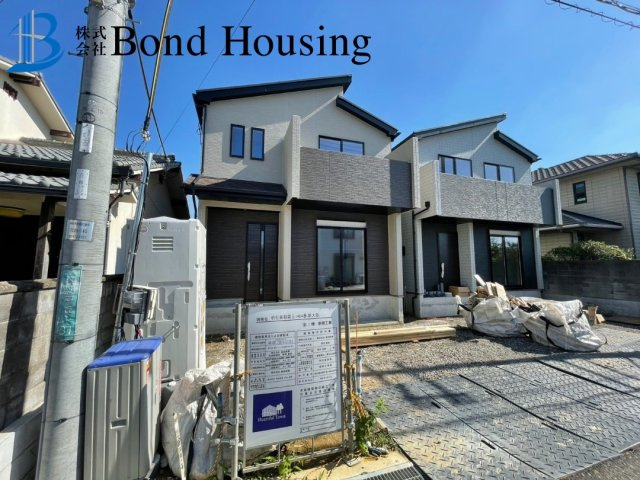 全2区画　A号棟　駐車並列2台　長期優良　東朝霧丘　新築戸建の外観