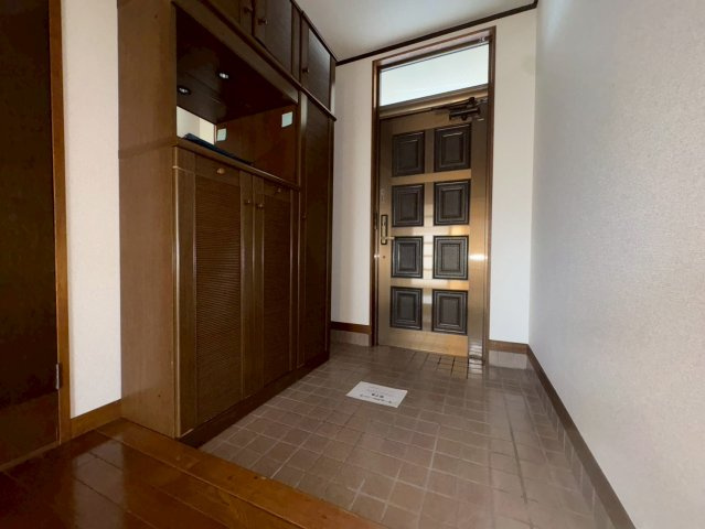 川崎市多摩区登戸の賃貸マンションの玄関