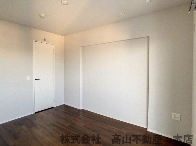 宗像市東郷５丁目の賃貸マンションの居間・リビング