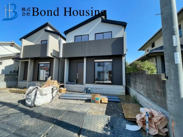 全2区画　B号棟　全居室収納有　長期優良　東朝霧丘　新築戸建の外観