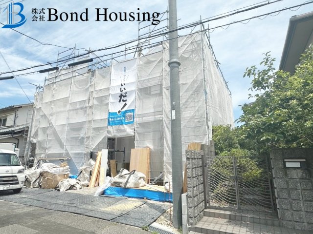 全2区画　B号棟　全居室収納有　長期優良　東朝霧丘　新築戸建の外観