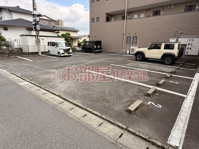 セカンドキャビンの駐車場|駐車場があります