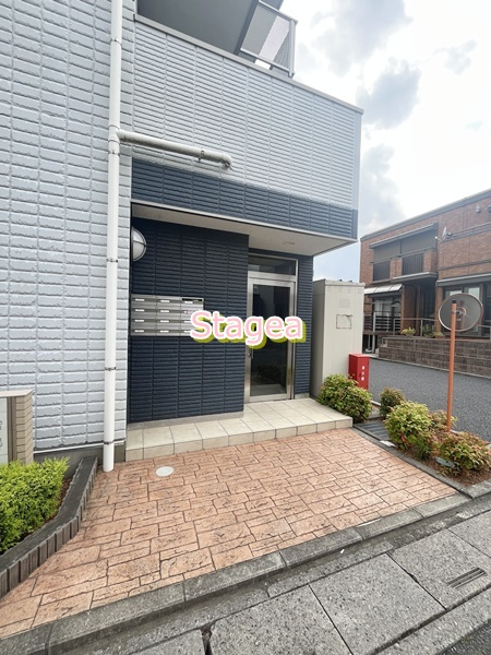 オーガスタ ＫＴⅢのエントランス