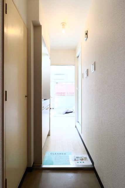 ユースフル祐天寺の玄関|家具・小物はイメージです