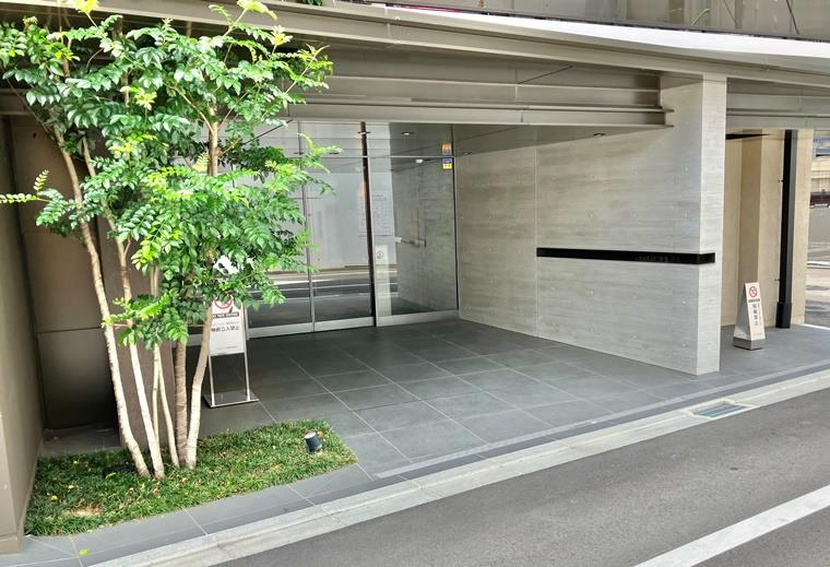 クレヴィア用賀のエントランス|建物の内部です