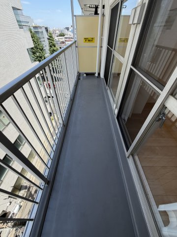 ベルエア新高円寺のバルコニー