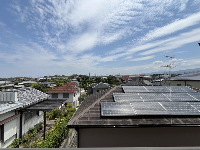 泉佐野市泉ケ丘3丁目　中古戸建の展望|東側の眺望です。
高い建物など遮るものがなく通風・採光良好。
緑の多い住宅街です。