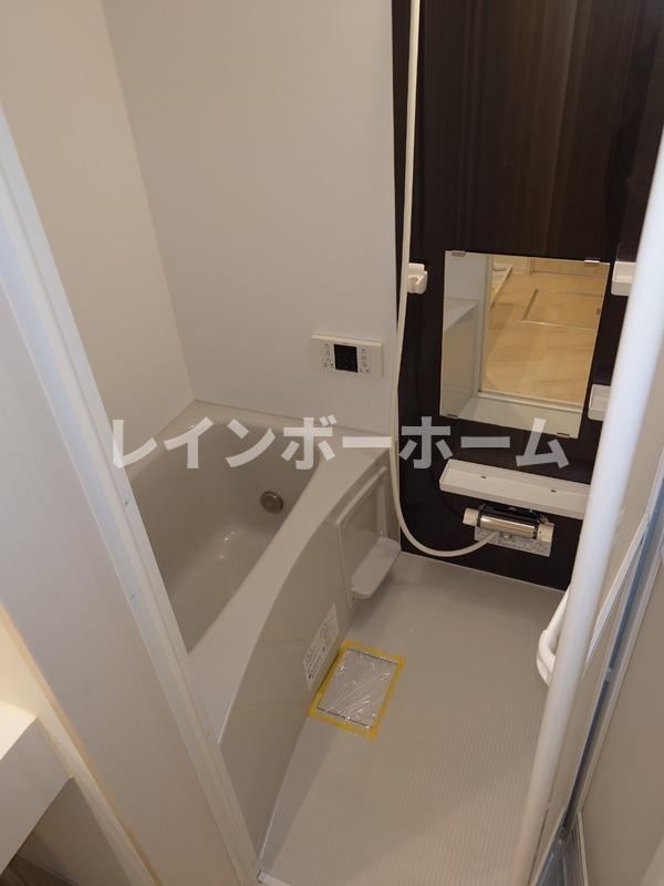 CRASTINE西馬橋1丁目の浴室|ゆったり過ごせるお風呂です
