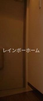 アルカディアしきの玄関