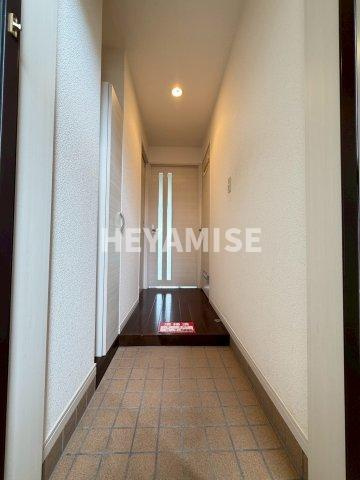 グラッチェ目覚の玄関