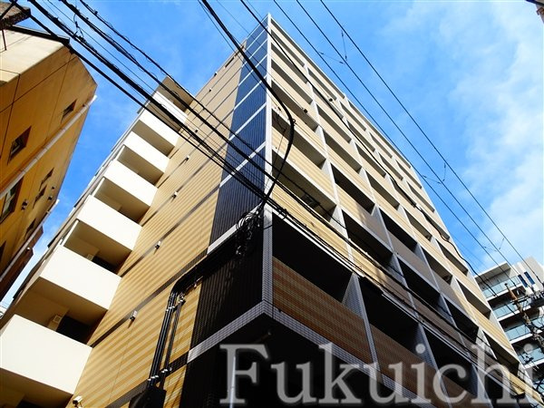 プレミアムコート都立大学の外観